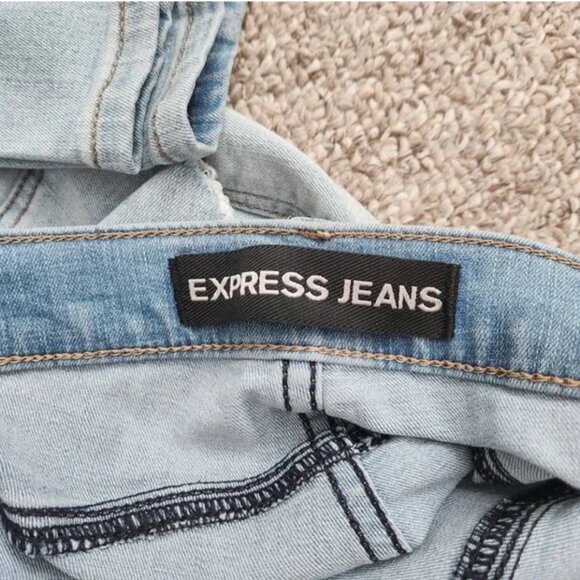Express Mid Rise Distressed Jeggings – Light Wash, Size 14R - Picture 3 of 4